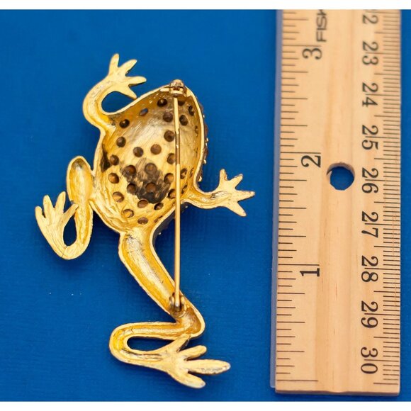 Vintage Golden Frog Brooch - D30 - Picture 2 of 2